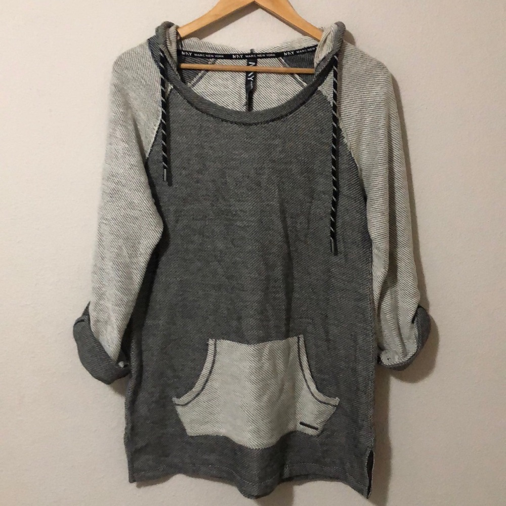MNY pullover